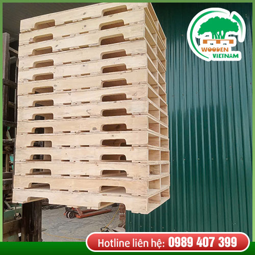 Pallet gỗ